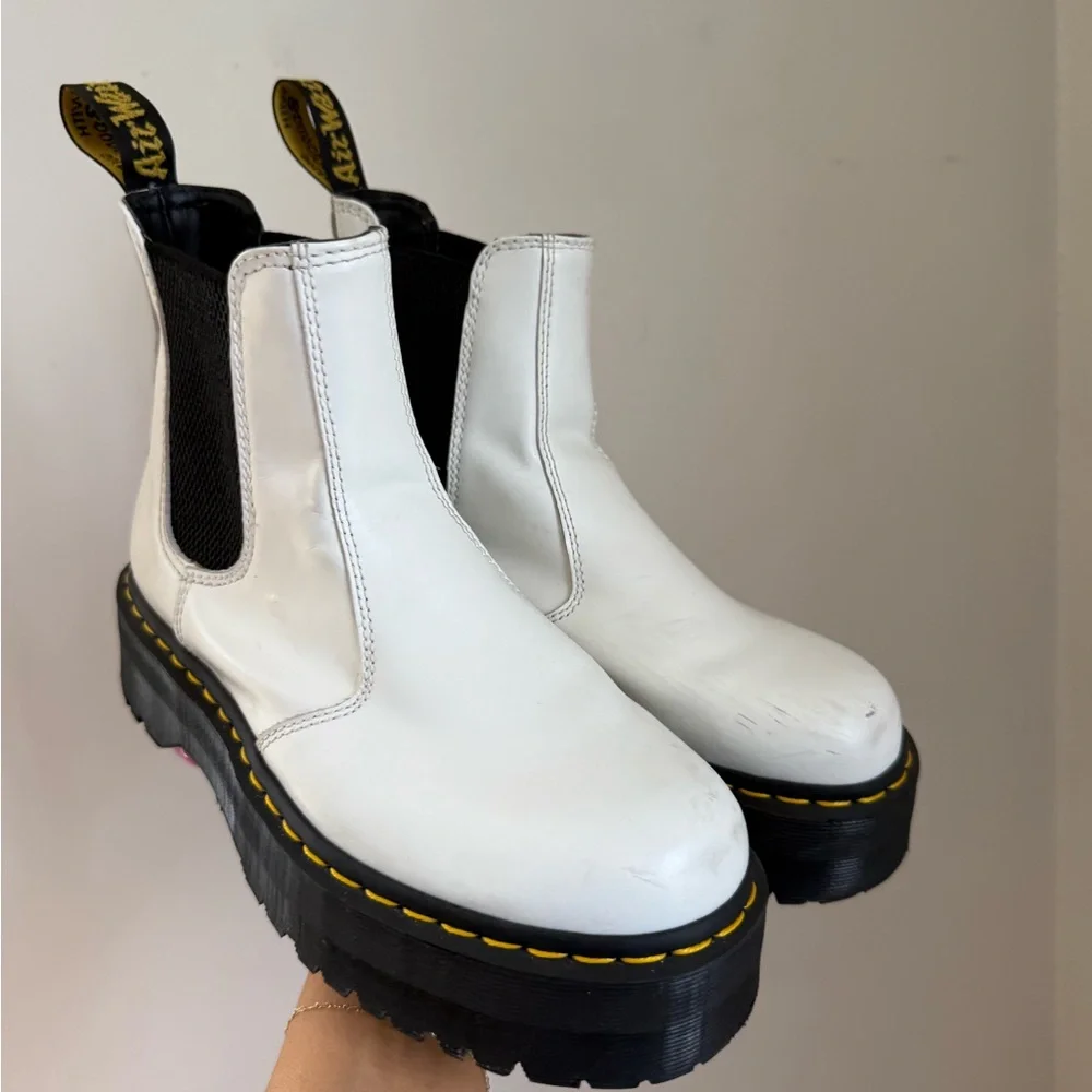Dr. Martens 2976 Quad White Leather Chelsea Boots 9L - Picture 5 of 13